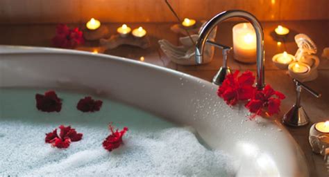 amoureux bain moussant romantique|Les astuces pour un bain en amoureux super romantique